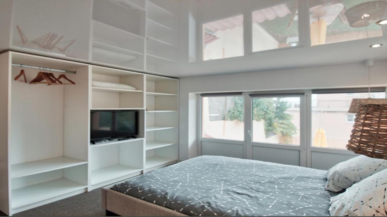 Apartmán Cosy Duplex Avec 90 M2 De Terrasse Saint-Antoine  Exteriér fotografie